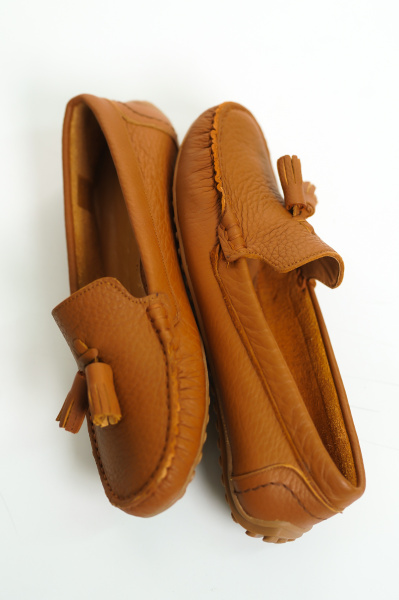 Mubiano 201-TB Hakiki Deri Püsküllü Oval Burunlu Kadın Kırmızı Babet & Loafer Ayakkabı 